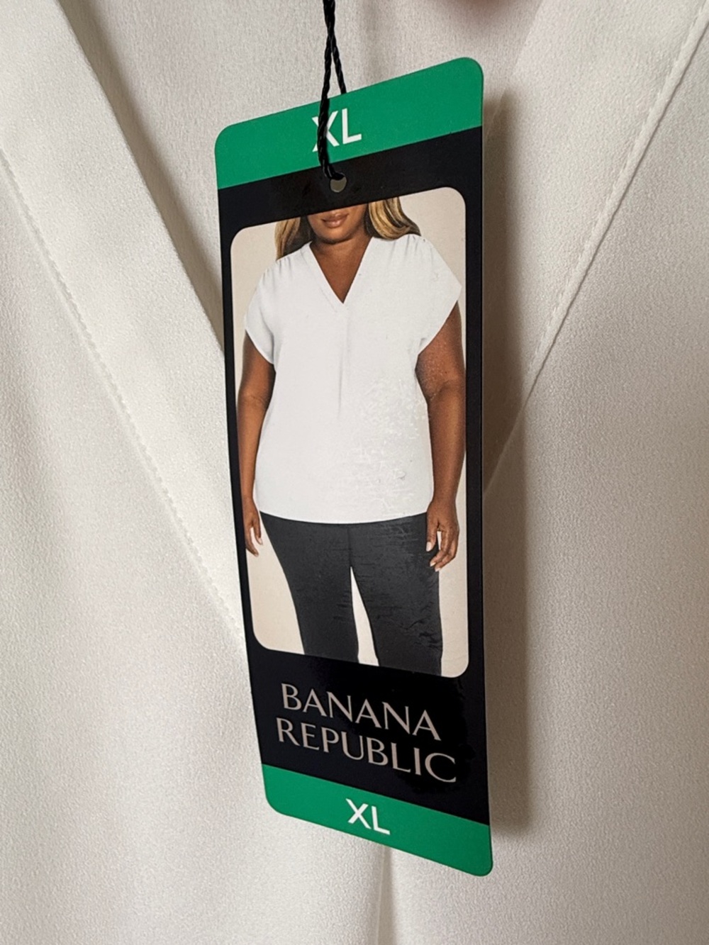 Banana Republic White V-Neck Cap Sleeve Blouse - Picture 3 of 5